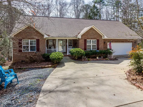 6108 Burning Tree Circle, Sanford, NC 27332