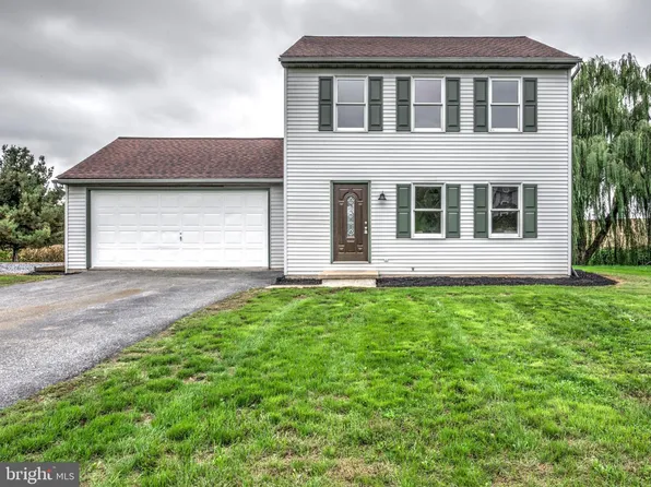 1914 Misty Dr, Mount Joy, PA 17552