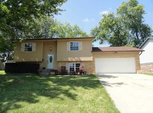 1610 Yazoo Dr, Beech Grove, IN 46107