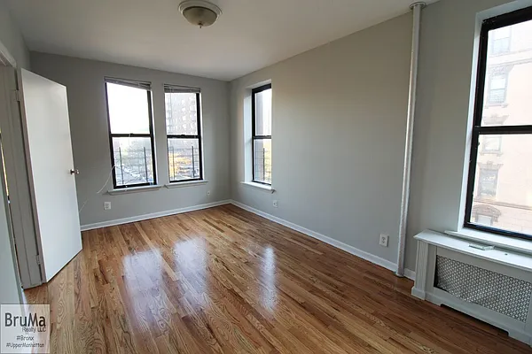 Rented by Bruma Realty LLC | media 5