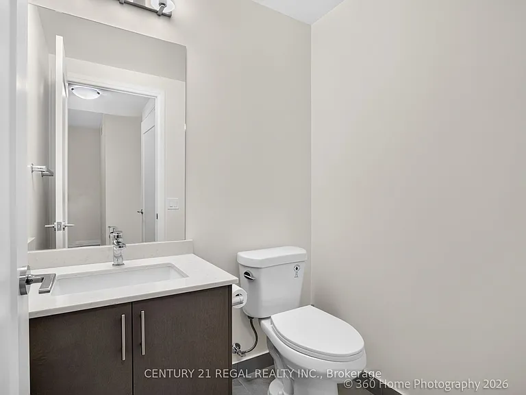 27 Korda Gate #912 — Photo 15