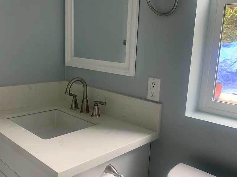 8402 Loyola Blvd — Photo 11