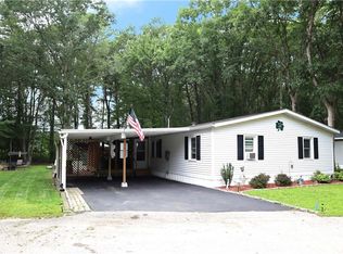 52 Leisure Way, Coventry, RI 02816