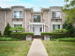 40740 Woodward Ave Unit 38, Bloomfield Hills, MI 48304