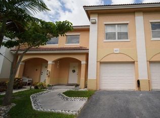 617 Talia Cir, Palm Springs, FL 33461