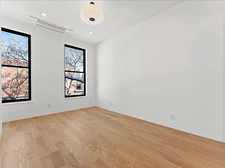 360 Degraw St #1A — Photo 17