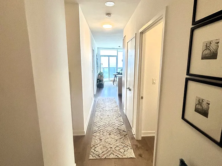 30 Ordnance St #2402 — Photo 5