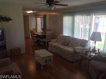 3rd image of 27385 Joann Dr