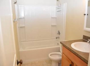 3211 Fawcett Ave APT 2, Tacoma, WA 98418