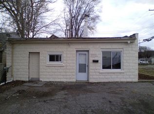 8024 Fisher Ave, Warren, MI