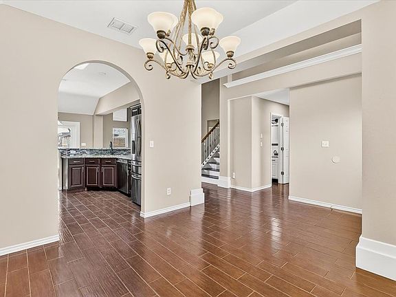 4th image of 7502 Freds Folly Dr