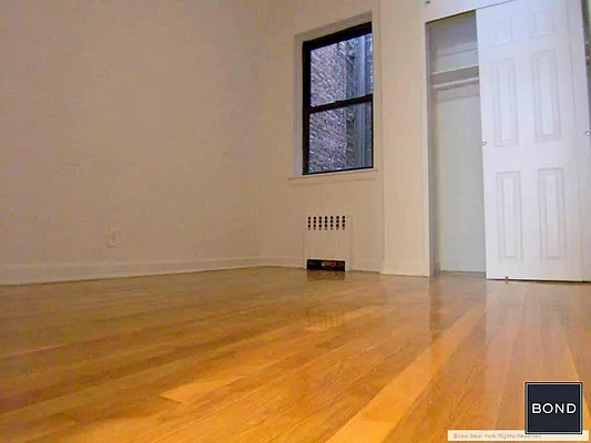 Rented by Bond New York | media 9