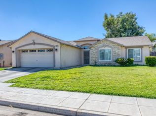 1653 N Milburn Ave, Fresno, CA