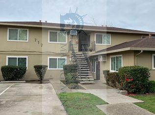 717 N Pleasant Ave APT 2, Lodi, CA 95240