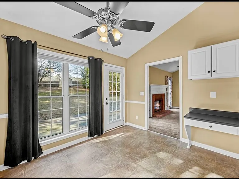 1500 Smoke Hill Dr — Photo 8