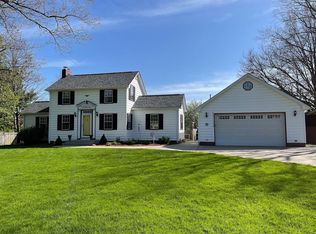 930 E Smith Rd, Medina, OH 44256