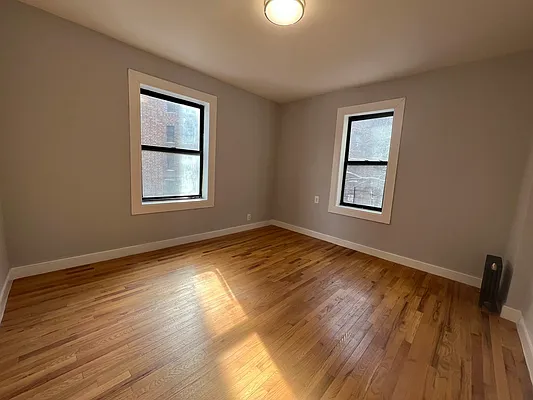 Rented by Bruma Realty LLC | media 4