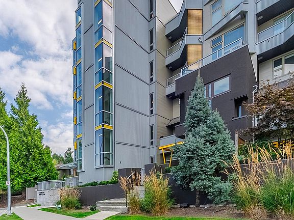 4th image of 32838 Landeau Pl #407