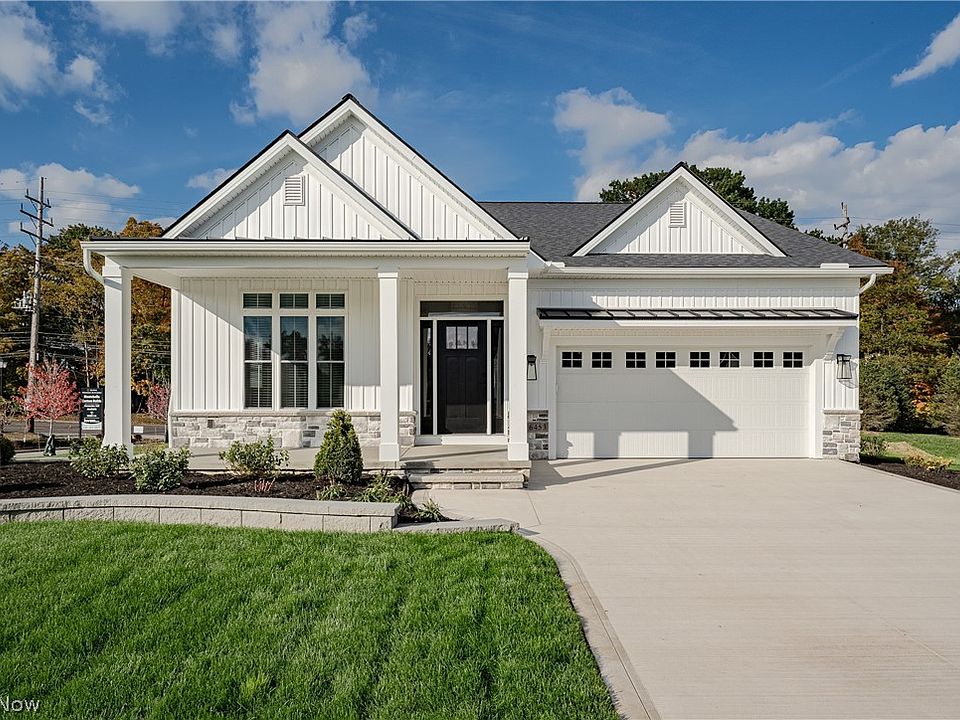 1st image of 568 Magnolia Ct
