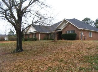 175 Den Creek Trl, Fayetteville, GA