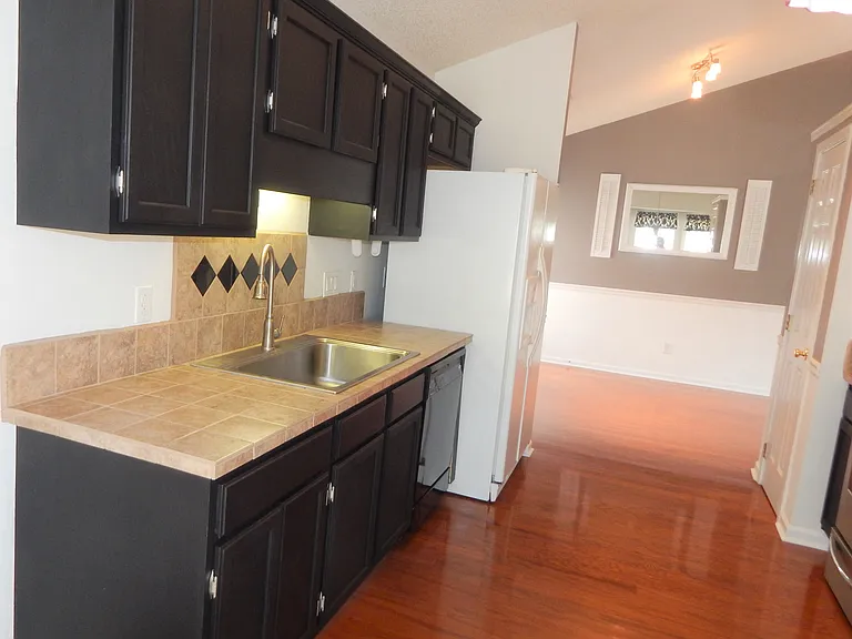 12162 Dearview Ln — Photo 7