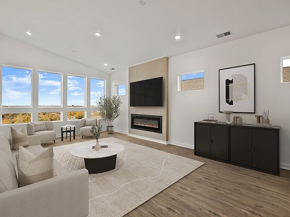 3rd image of 1625 Boxwood Dr Lot 22