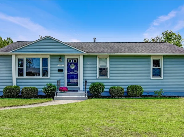 4333 Salem Dr, Buffalo, NY 14219