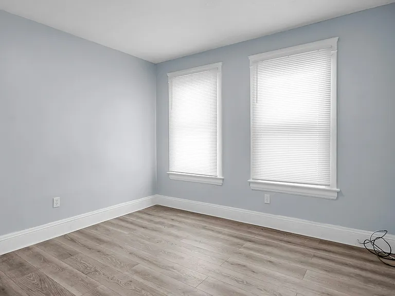 11215 Whitmore Ave #B — Photo 7