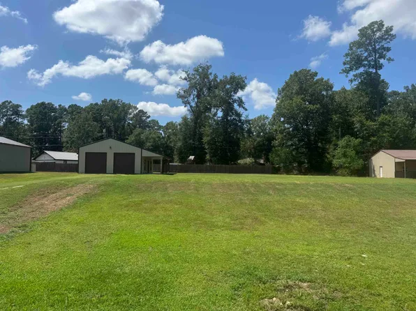 314 County Road 490, Carthage, TX 75633