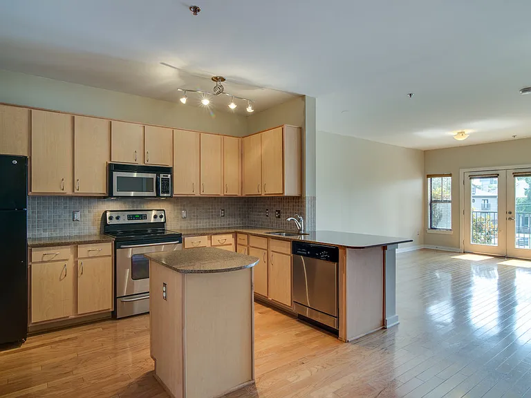 1803 Broadway #328 — Photo 26