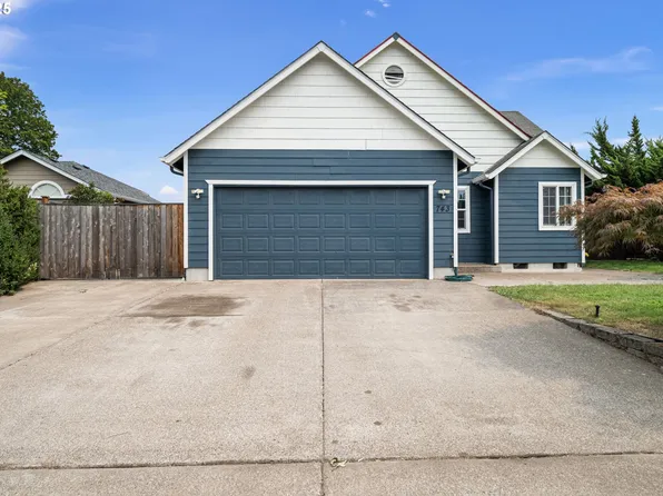 743 Woodland Acres Ln, Eugene, OR 97402