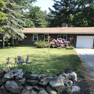 22 Hobbs Road, North Hampton, NH, 03862