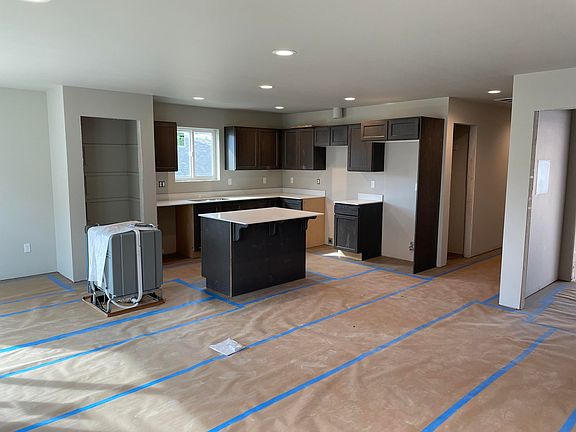5th image of 1101 S Newberry Ln