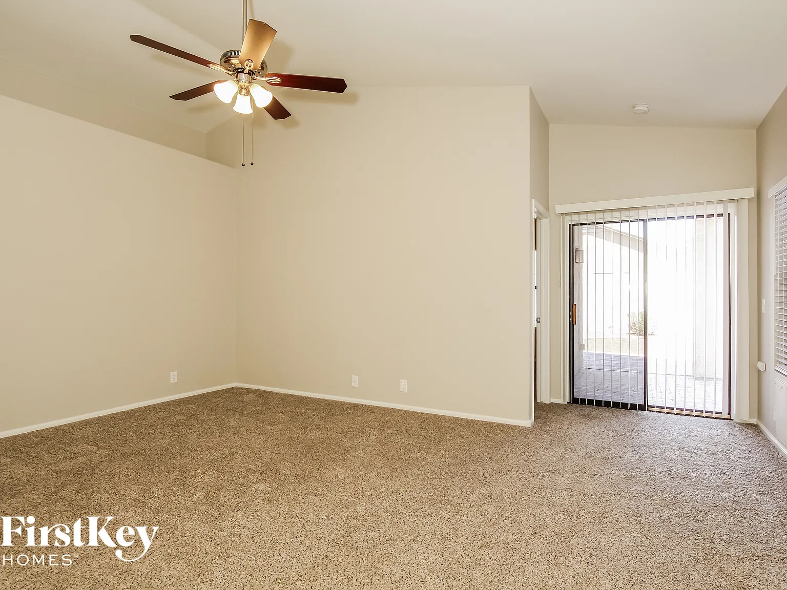 3 bed, 2.0 bath, 1575 sqft, $2,250 — Photo 3