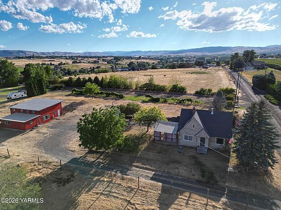 4th image of 724 Ghormley Rd
