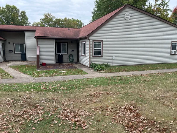 1010 Jaycee St NW #1010, New Philadelphia, OH 44663