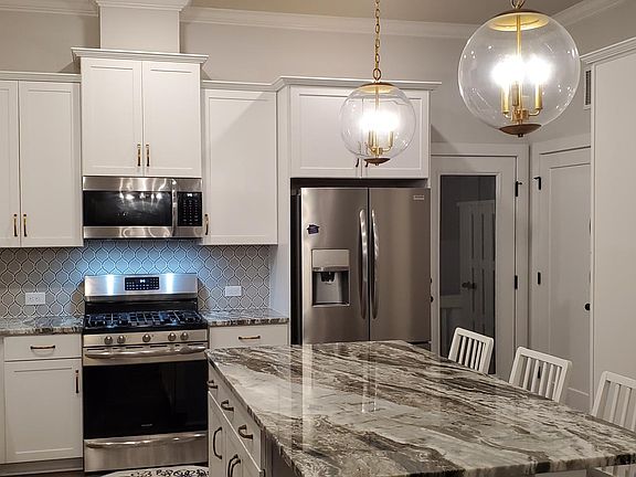 kitchen island with pendant lights