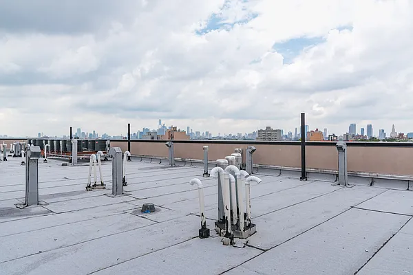 Rented by Nooklyn NYC LLC | media 16