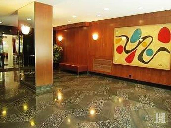 4th image of 555 Kappock St APT 15F