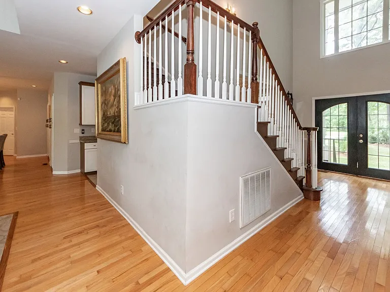 2105 Williams Veneer Ct — Photo 14