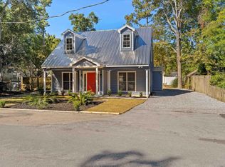 767 Parkersville Rd, Pawleys Island, SC 29585