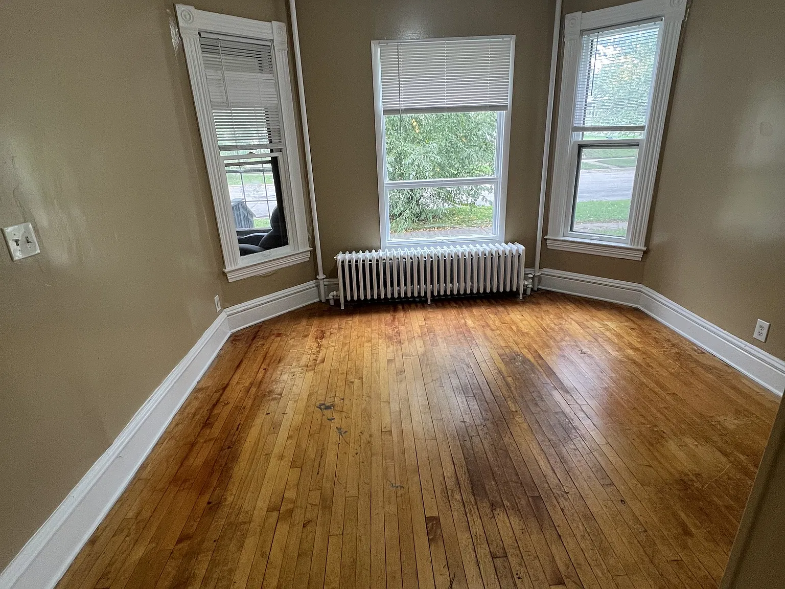 760 Jessamine Ave. E - Unit 1 — Photo 3