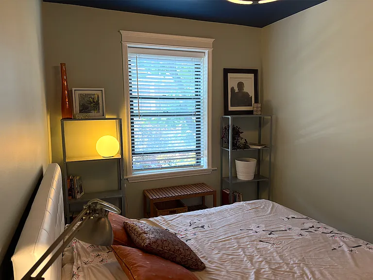 2719 W Wellington Ave #2 — Photo 6