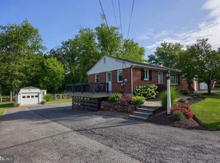 195 Resh Rd, Reinholds, PA 17569