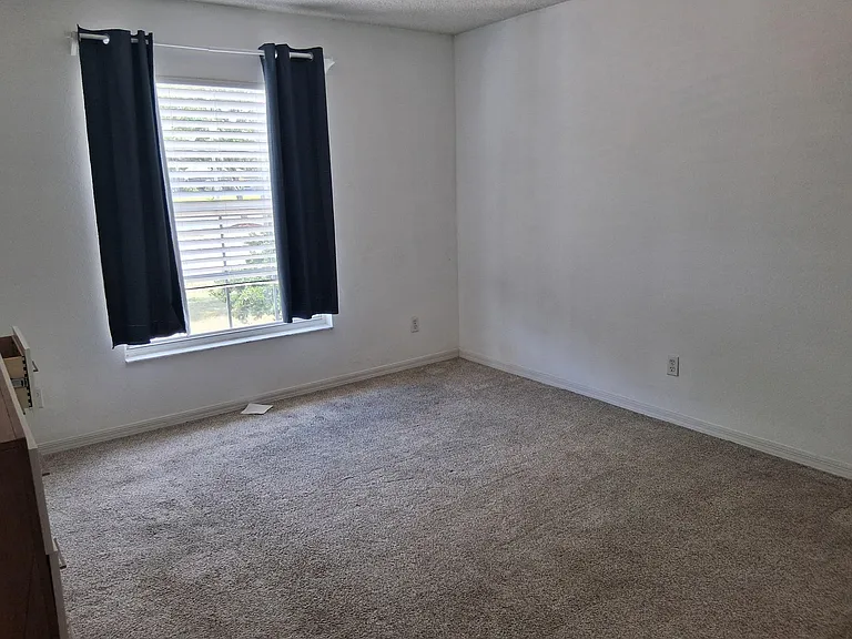 2453 E Del Webb Blvd — Photo 12
