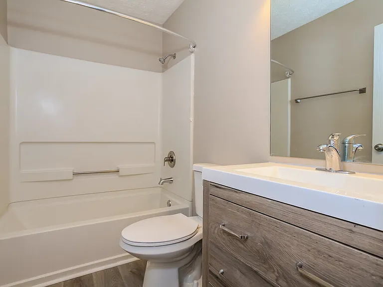 4559 Parkwick Dr — Photo 10