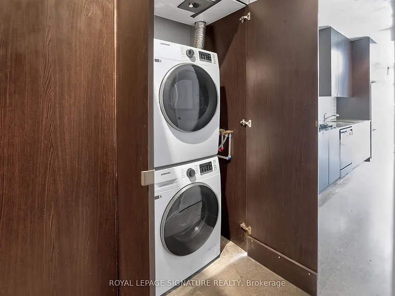 23 Brant St #213 — Photo 21