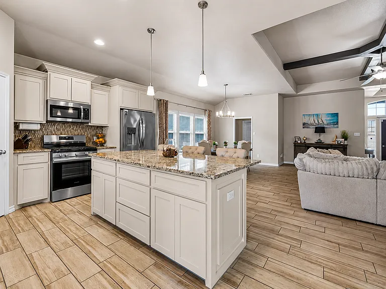 7649 Granite Dr — Photo 10