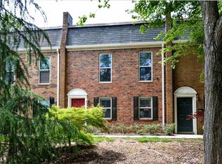 115 Winding River Dr #B, Atlanta, GA 30350