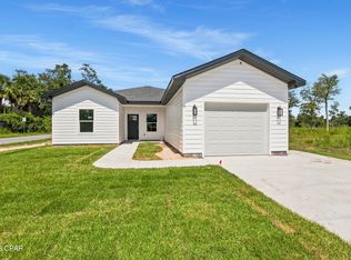4911 Oak Ave, Youngstown, FL 32466